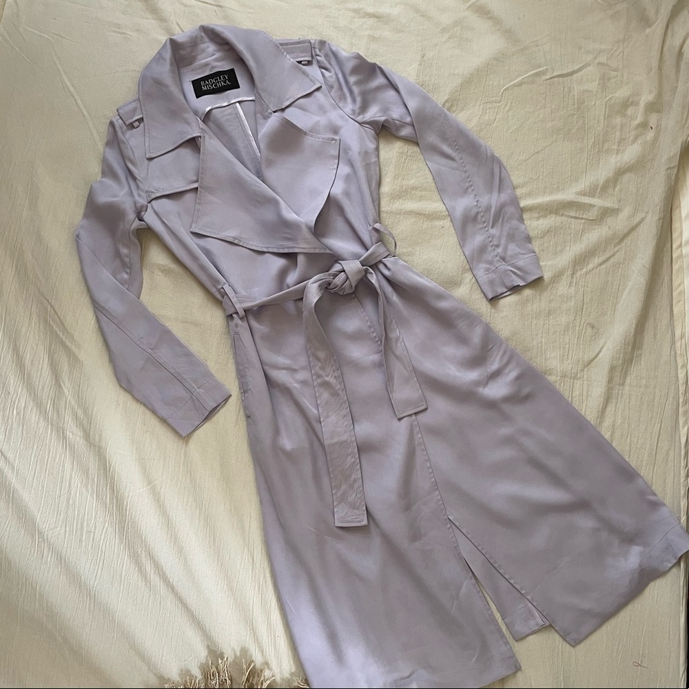Badgley Mischka lightweight trench coat